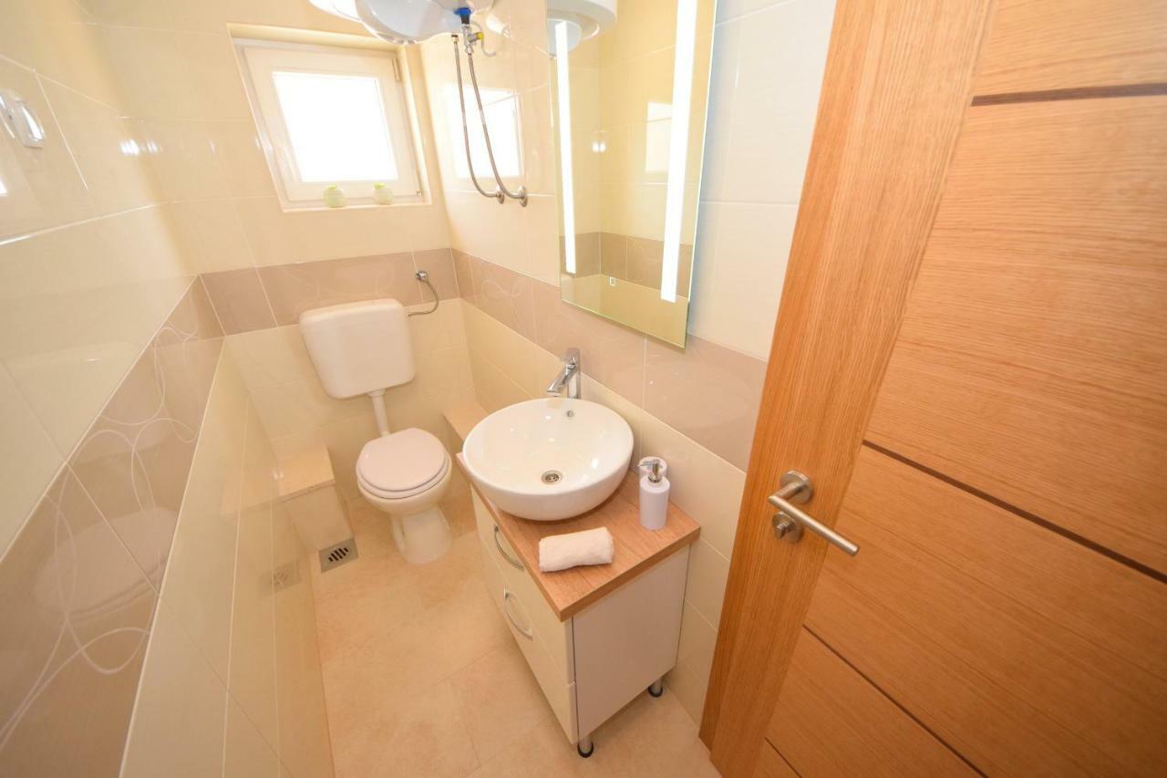 Luxury Penthouse With Jacuzzi In Orebić Екстериор снимка
