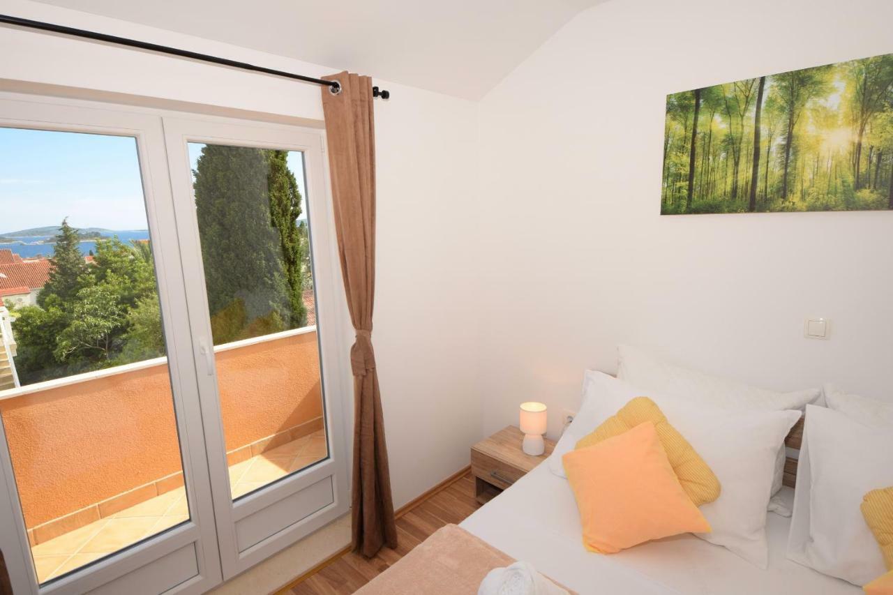 Luxury Penthouse With Jacuzzi In Orebić Екстериор снимка