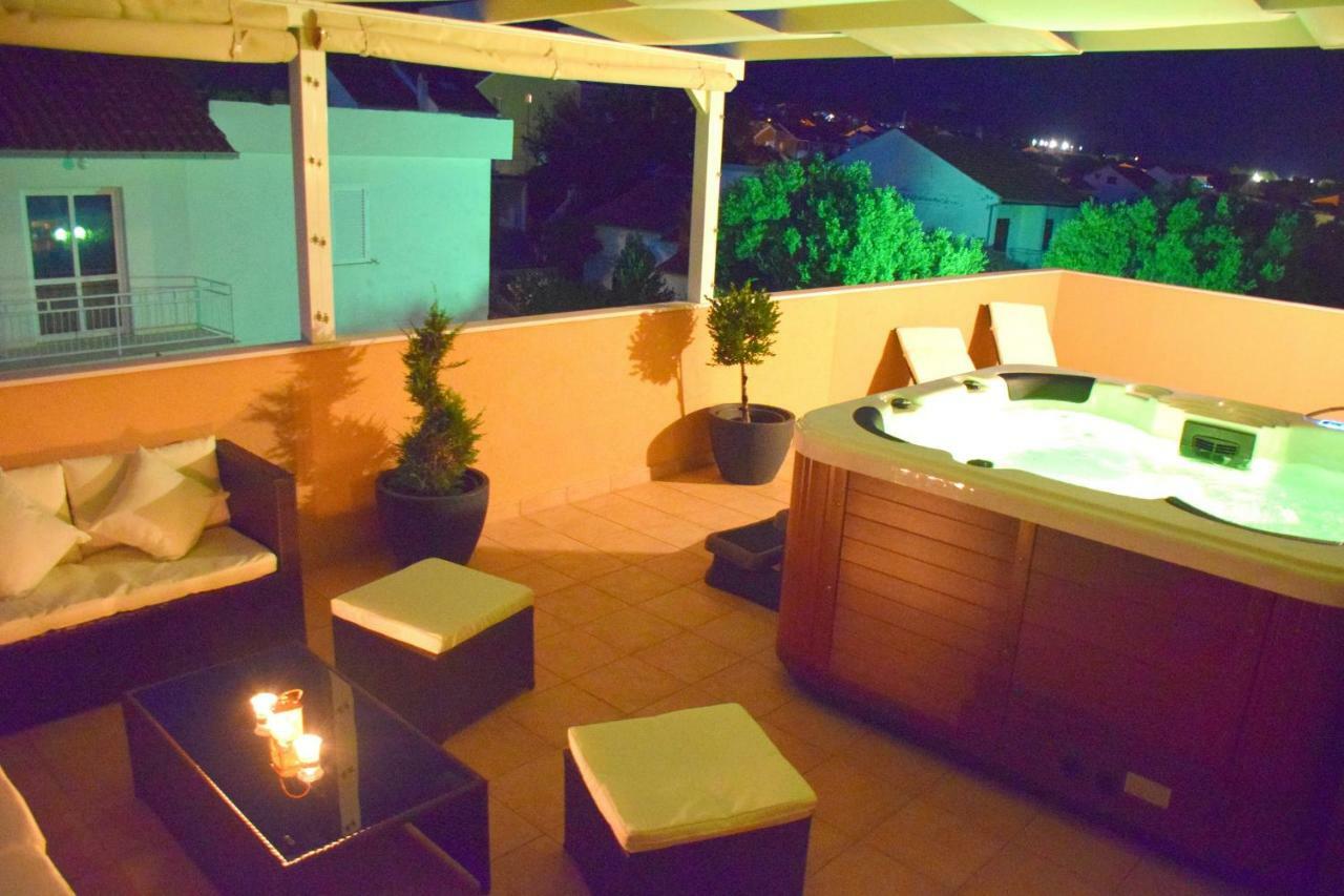 Luxury Penthouse With Jacuzzi In Orebić Екстериор снимка